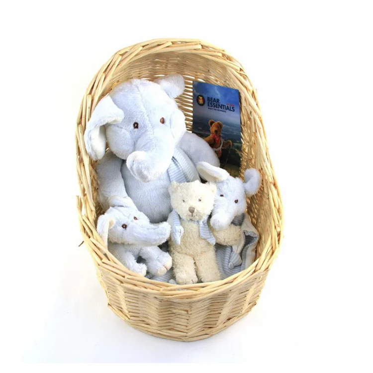 wicker gift bassinet (5).png