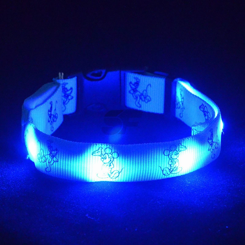 

Nylon LED Pet Dog Collar,Night Safety Flashing Glow In The Dark Dog Leash,Dogs Luminous Fluorescent Collars Pet Supplies, Pms color