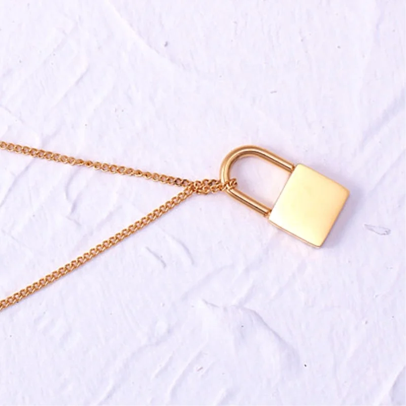 

High Polished Polish Stainless Steel Gold Plated Mini Lock Pendant Necklace