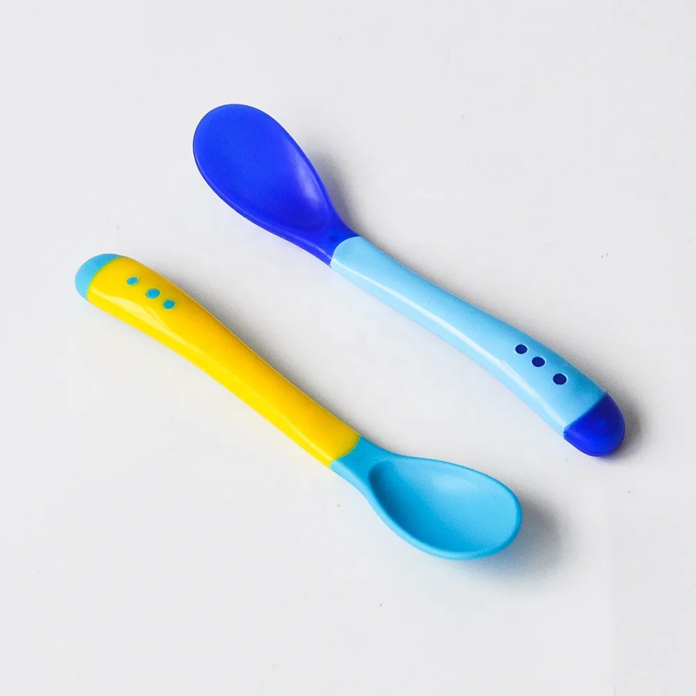 
Super Stable Suction Infant Fruit / Noodle Bowl With Spoon And Lid Silicone Baby Bowl 