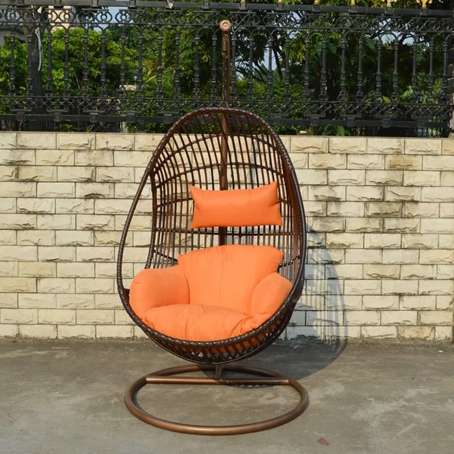 Wholesale Rattan Funiure Wicker Hanging Eggs Chair Patio Swing Chair