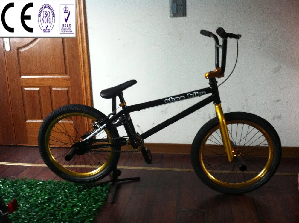 gold mongoose bike
