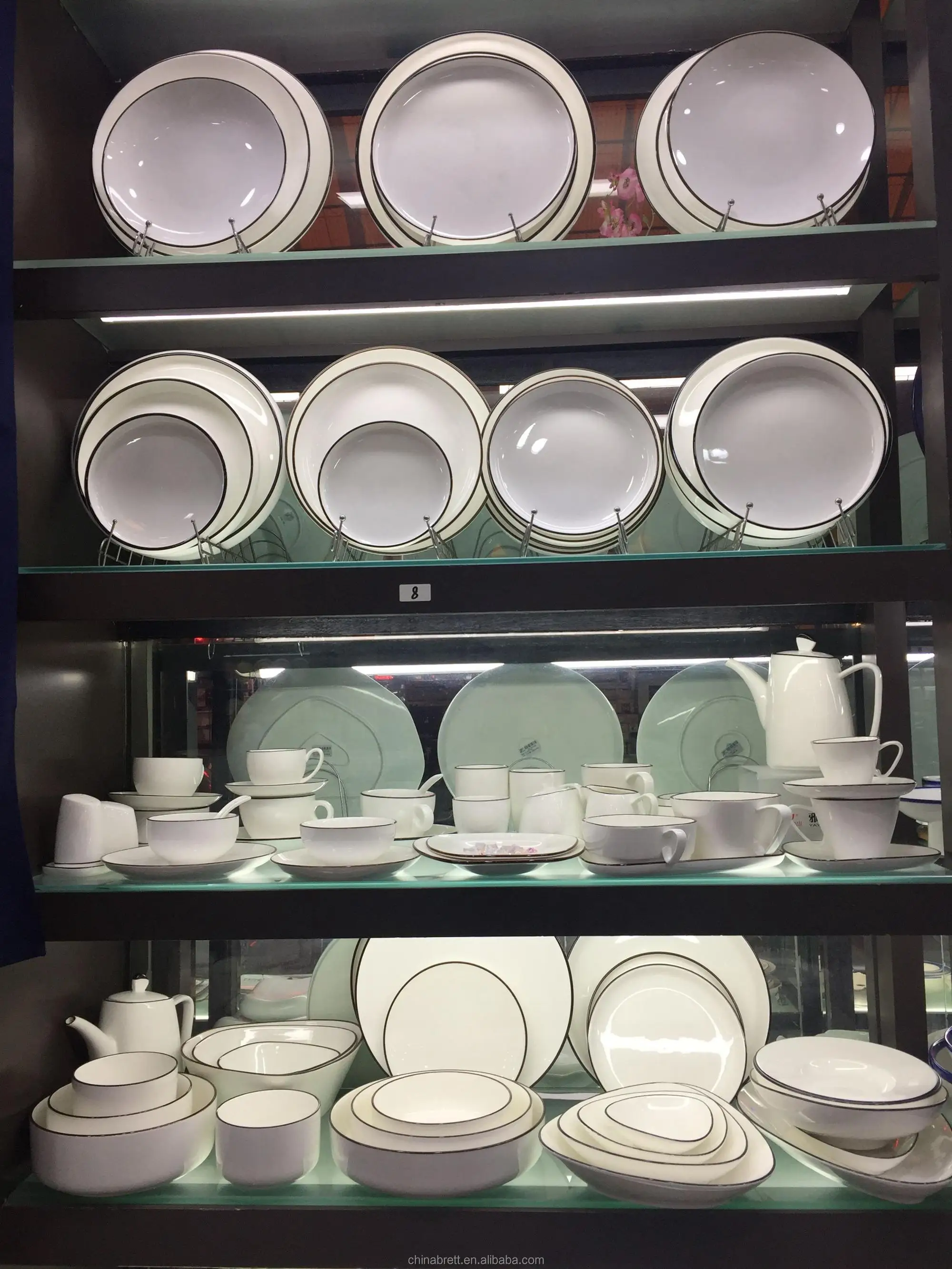 Eco-Friendly Ceramic White Restaurant Used Dinnerware Sets With Black Rim