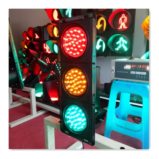 
100mm Novelty Traffic Light 