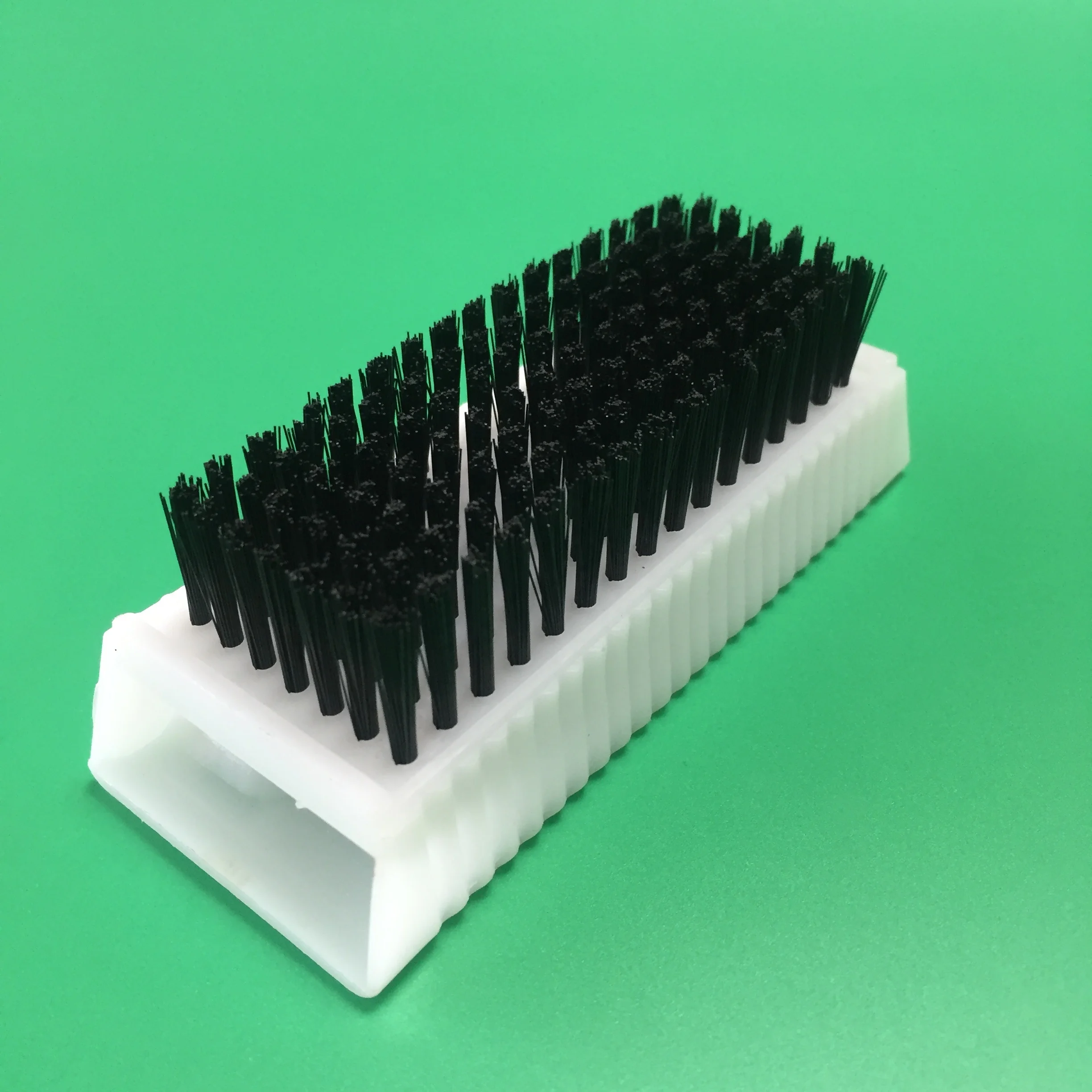 
autoclavable scrub brush 