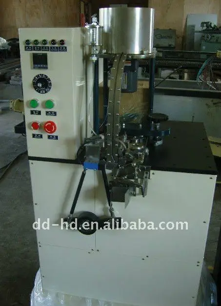 wick cutting machine