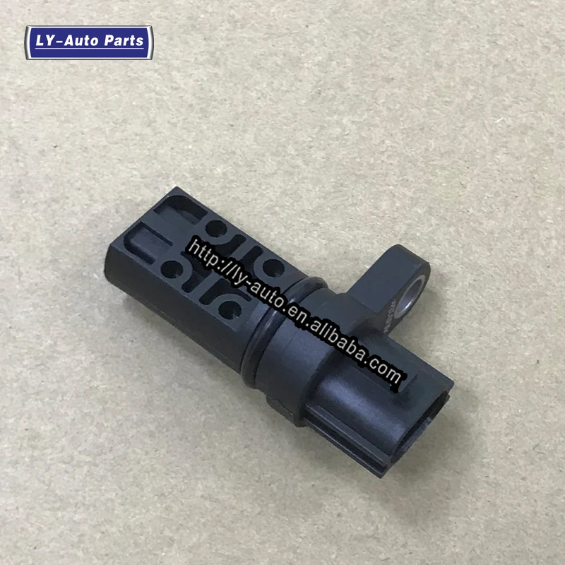 Kia 39318-39150 Engine Camshaft Position Sensor