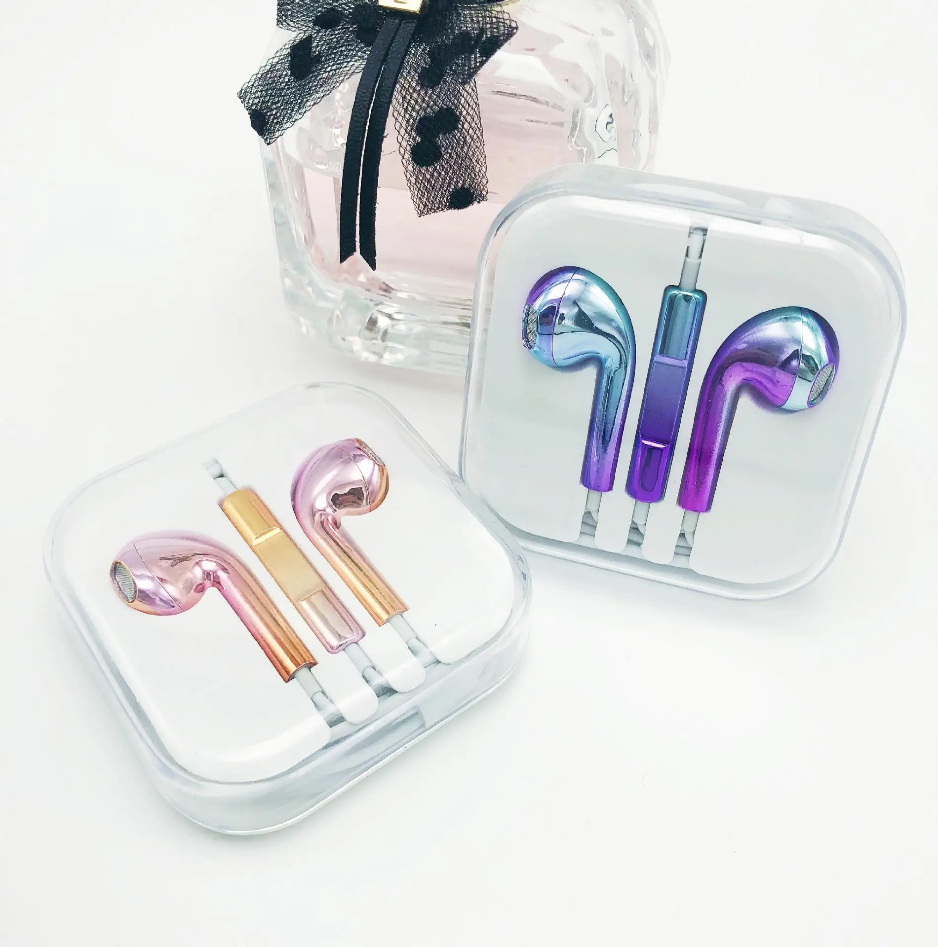 High quality new 3.5mm Wire in-Ear Gradient color Stereo headphone earphone for iPhone and for Android