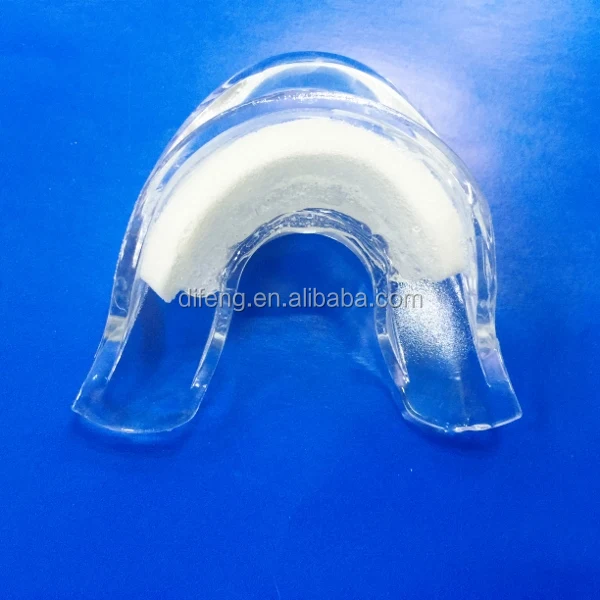 teeth whitening mouth tray with teeth whitening gel
