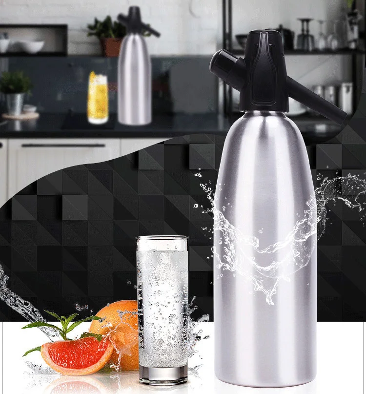 
Professional Whipped Cream Homemade Dispenser Whipping Siphon for Sauces, Desserts, and Infused Liquor 500ml 
