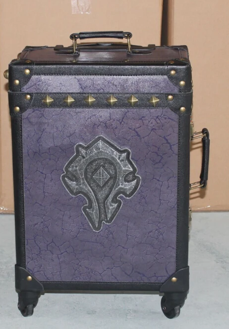 vintage style luggage.jpg