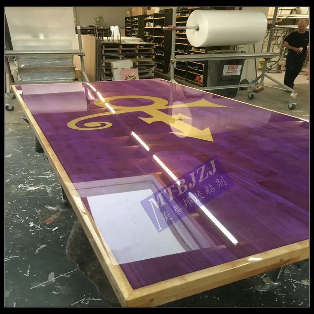 100 Solids Clear Liquid Glass Epoxy Resin Coating Table Bar Top