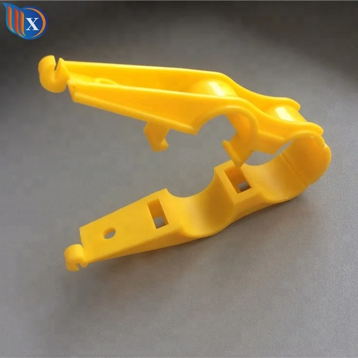 Γάντζος για σωλήνες κρεατοπαραγωγής Nipple Drinker Plastic Pipe Hook Yellow PVC Pipe Hook 1