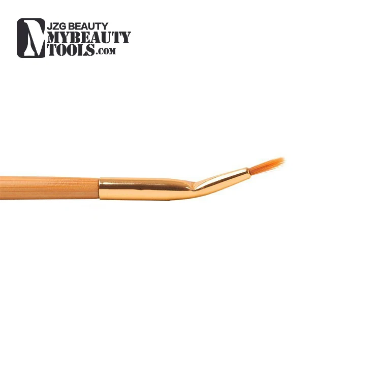 make up brush.jpg