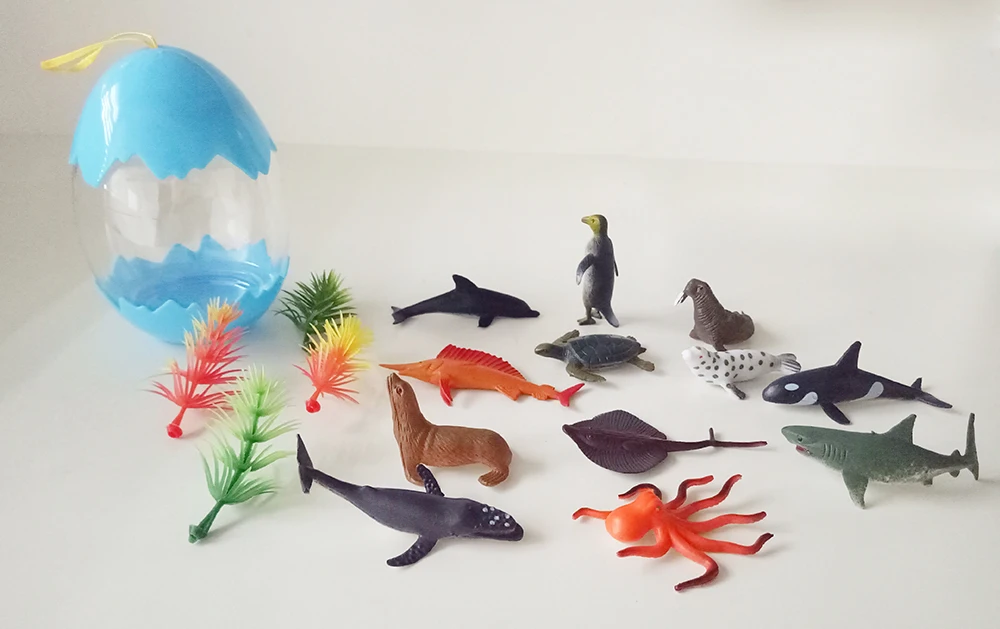 small plastic animals bulk