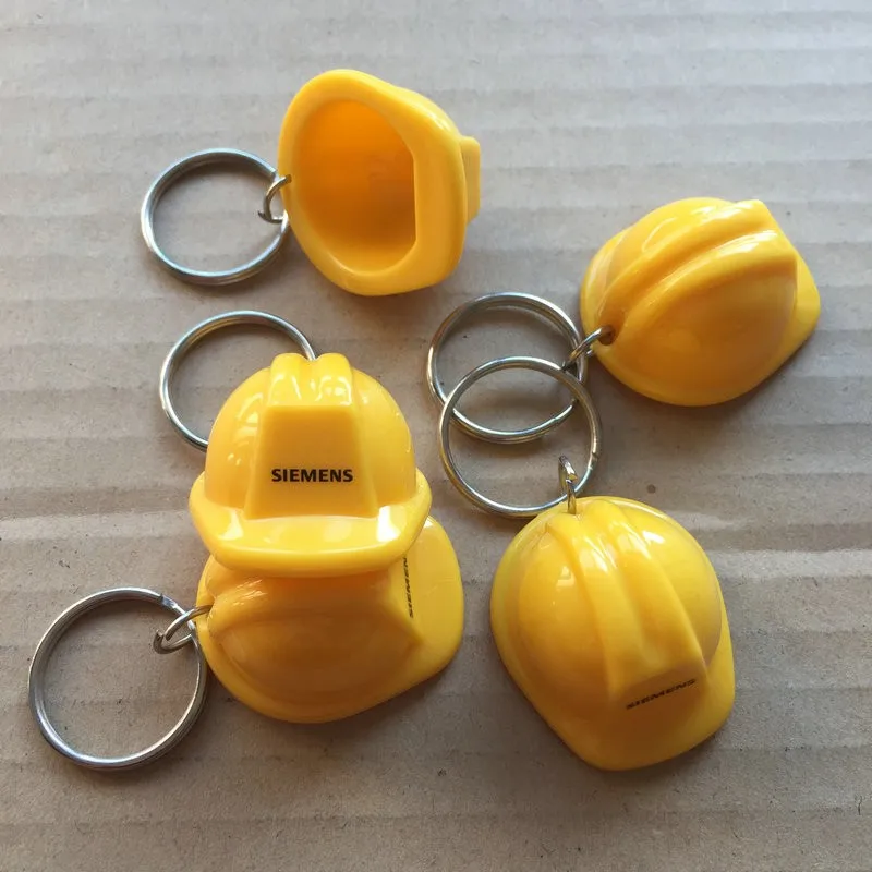 2018 Trending Products Mini Safety Helmet Keychain For Promotional