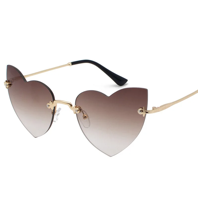 

2021 new heart-shaped personalized decorative sunglasses metallic women sunglasses