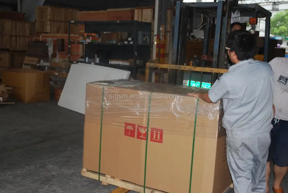 Multifunction Pet bottle shrink wrapping machine,bottle cap shrink wrap machine,shrink film machine