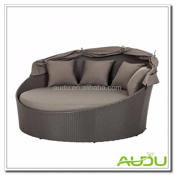 Double Bed With Polyester Fabric Mattress And 2 Pillows With Cover Top (2).jpg