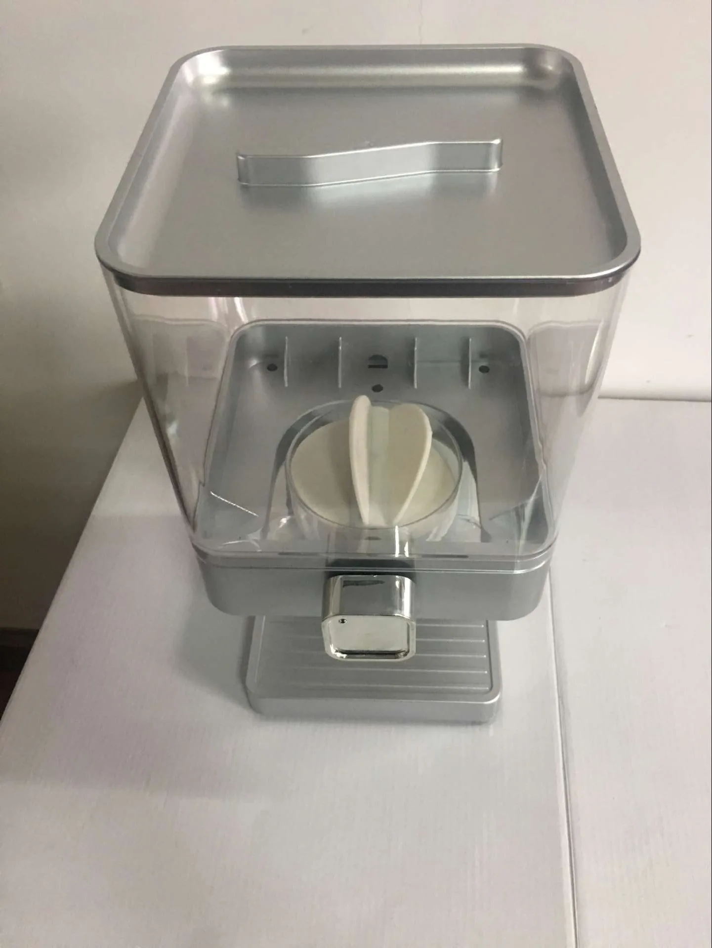 plastic single dry food dispenser
