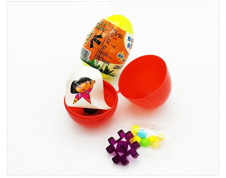 Пластиковые сюрприз. Маленькие игрушки с конфетами.