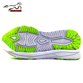 soft sole running shoes