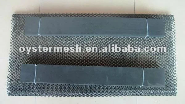 
Aquaculture oyster growing out mesh bag 