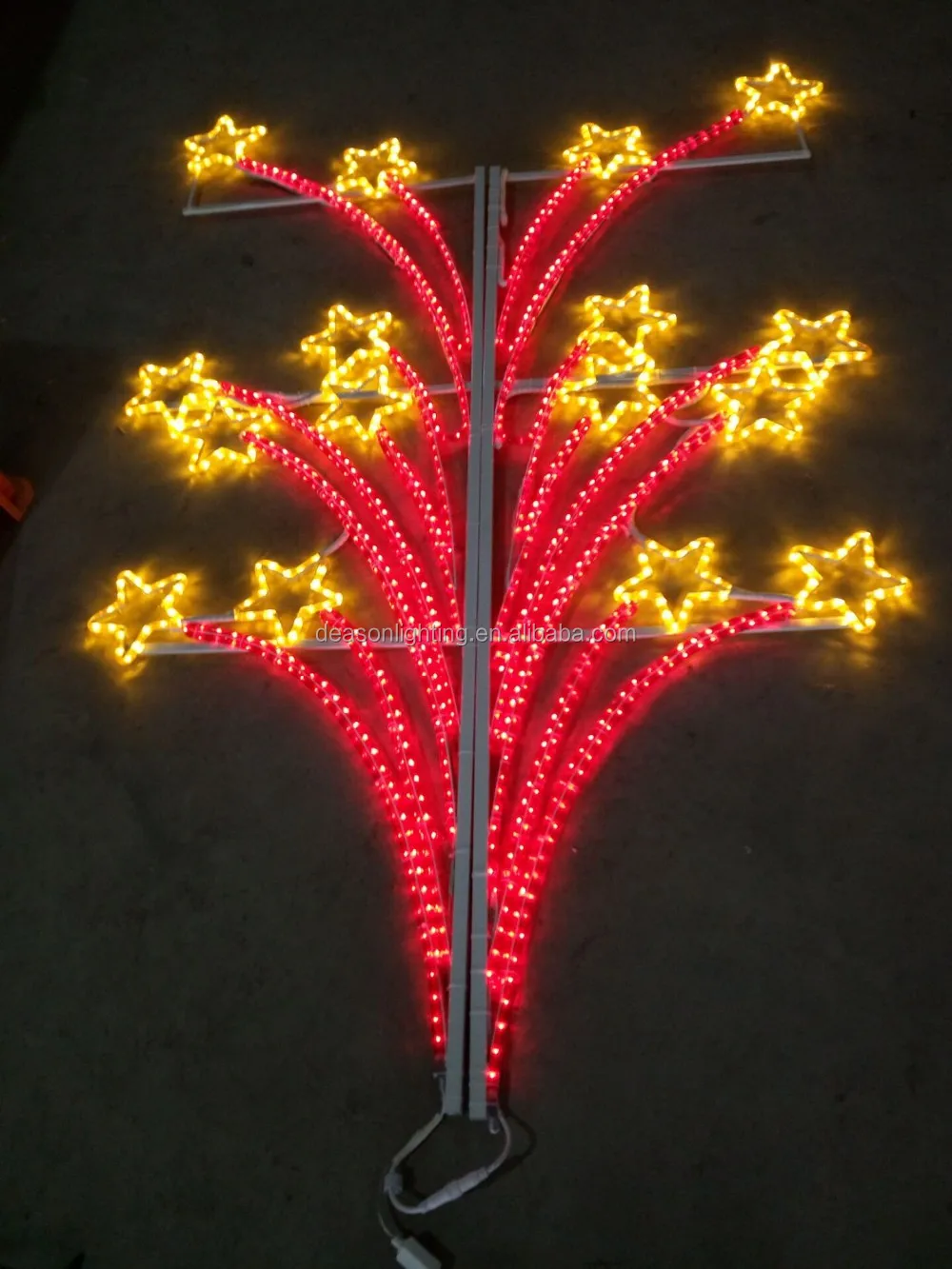 Street Pole Mounted Decorations Buy Christmas Pole Lights,Street Pole Decorations,Christmas