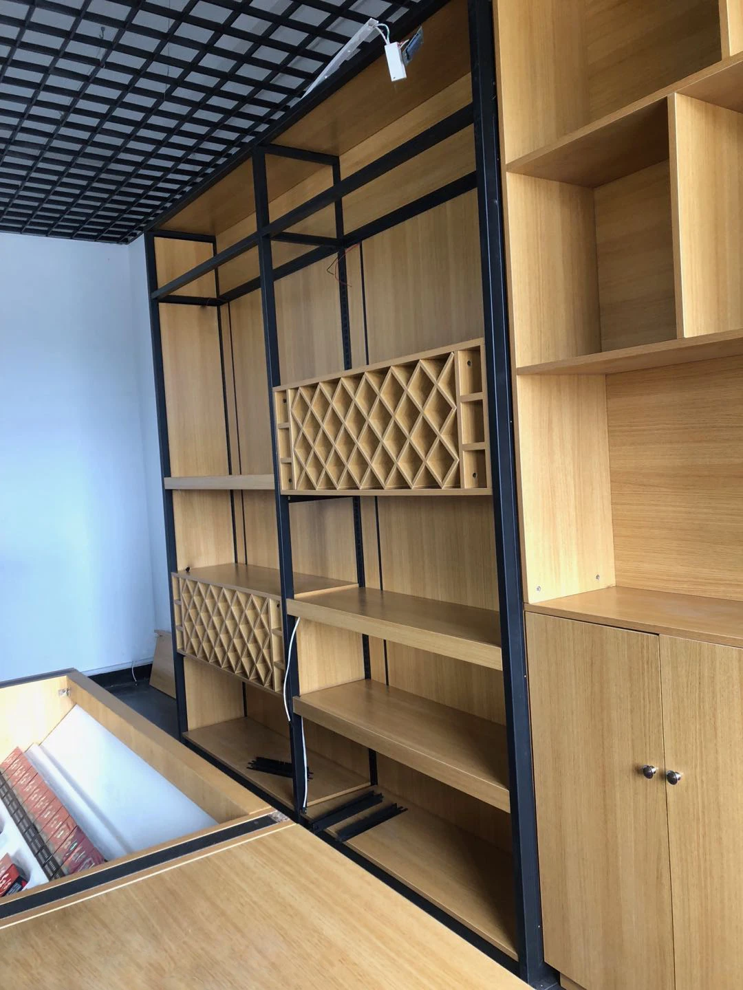 Estantería De Madera Para Tiendas De Lujo Estante De Madera Para Vino