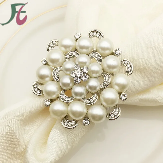 

High Quality Flower Brooch In Napkin Rings For Wedding Decorations, Customized