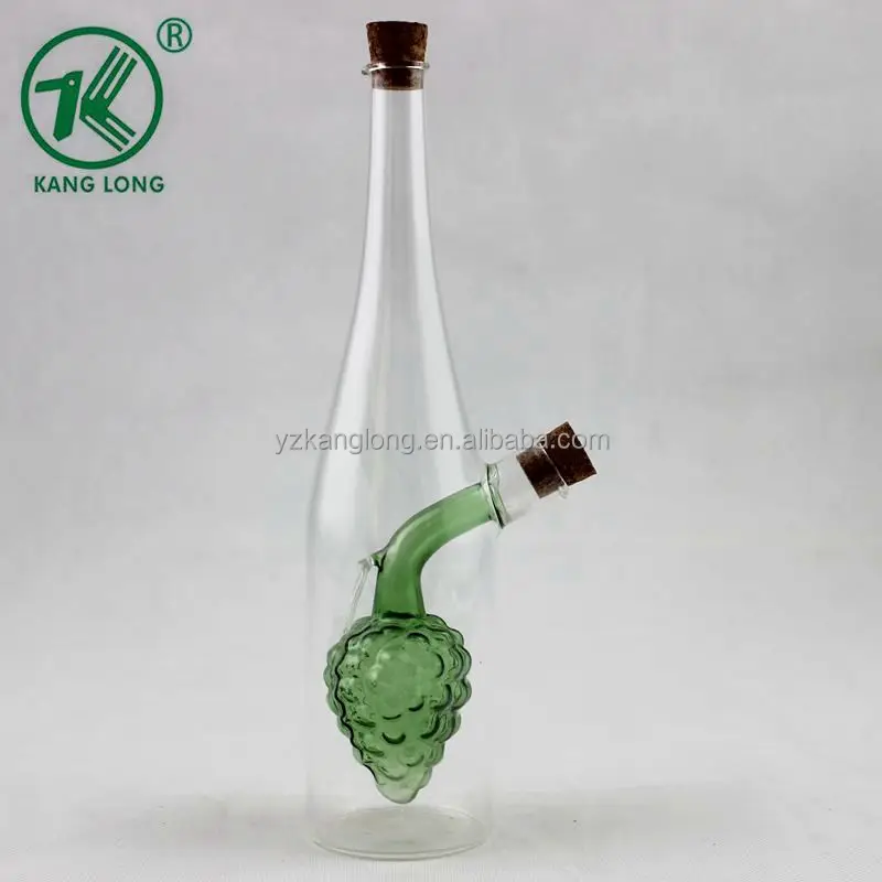 
Fruit Borosilicate Glass Bottle /Olive Oil and Vinegar Glass Bottle with Green Grapes Bottle Inside for cook 