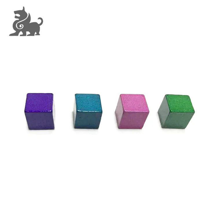 

China Custom Dize Board Game Metal Zinc Cubes, Colorful