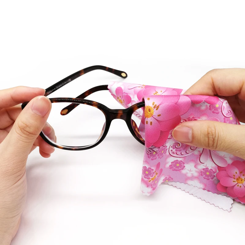 Салфетка для очков. Можно стирать салфетку для очков. Тряпочка для очков из чего. Можно стирать салфетку для очков. Тряпочка для очков.