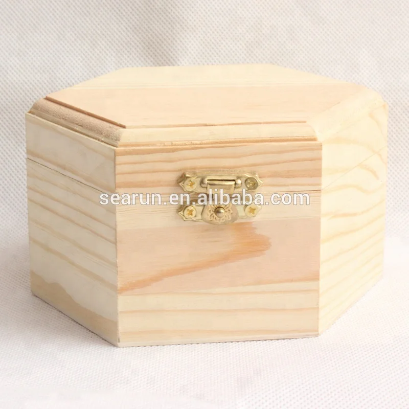 Eco-friendly-decorative-christmas-jewelry-gift-box.jpg
