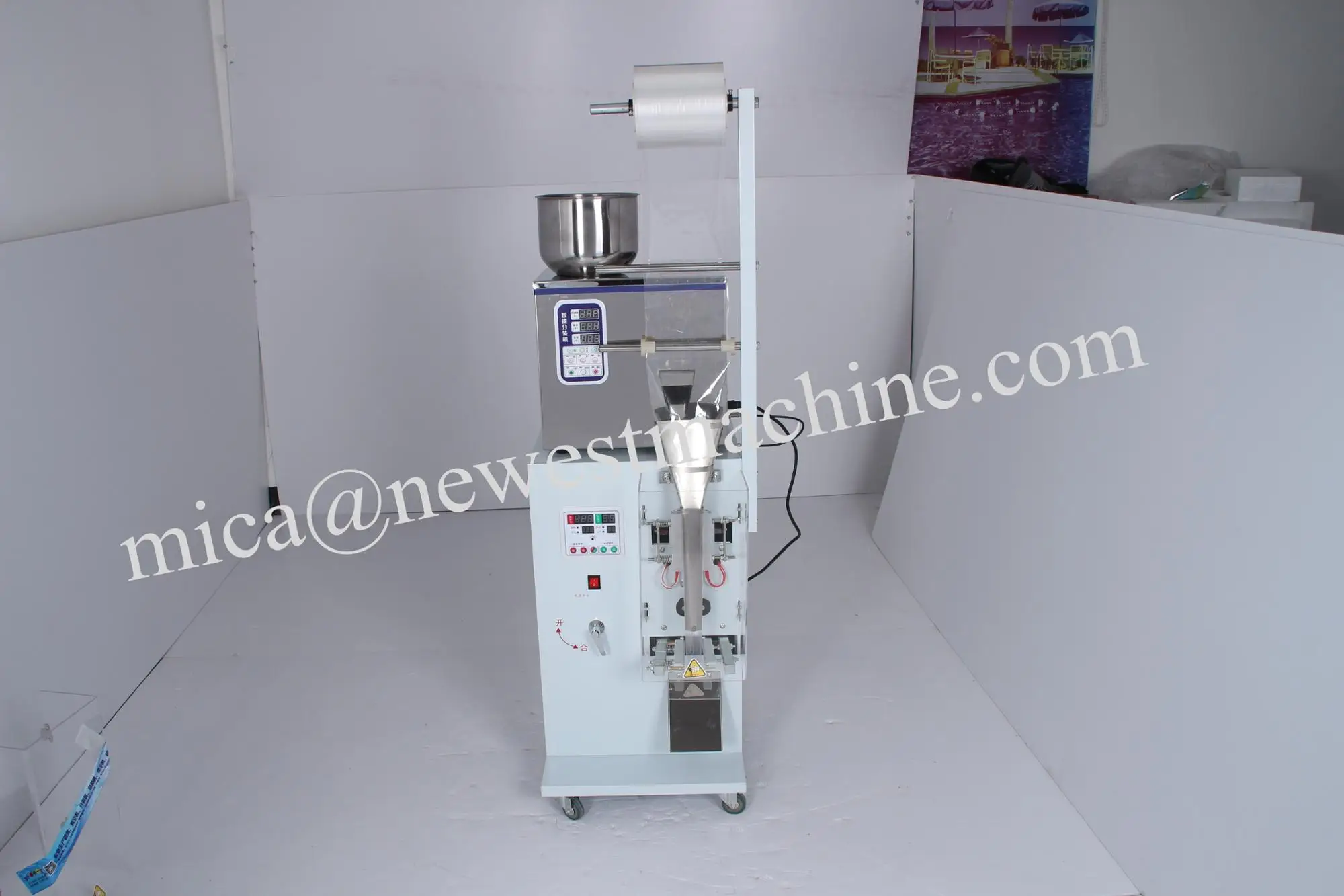 Low Cost Automatic Laundry/Washing/Detergent Powder Packing Machine