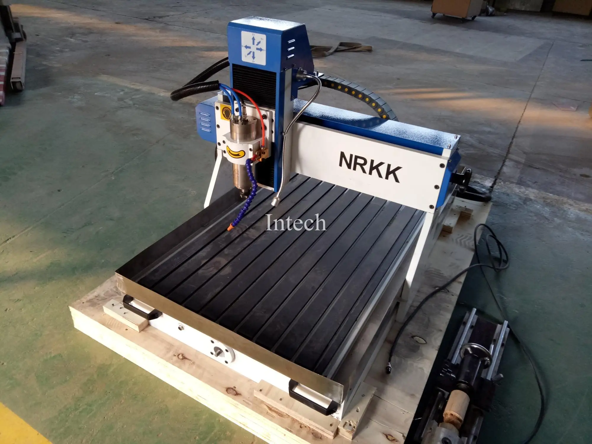 High Quality 6090 Water Tank For Stone Metal Cnc 3d Engraving Router Machine Made In Germany