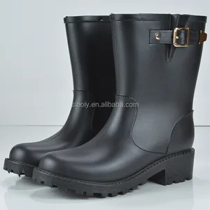 popular rain boots brands
