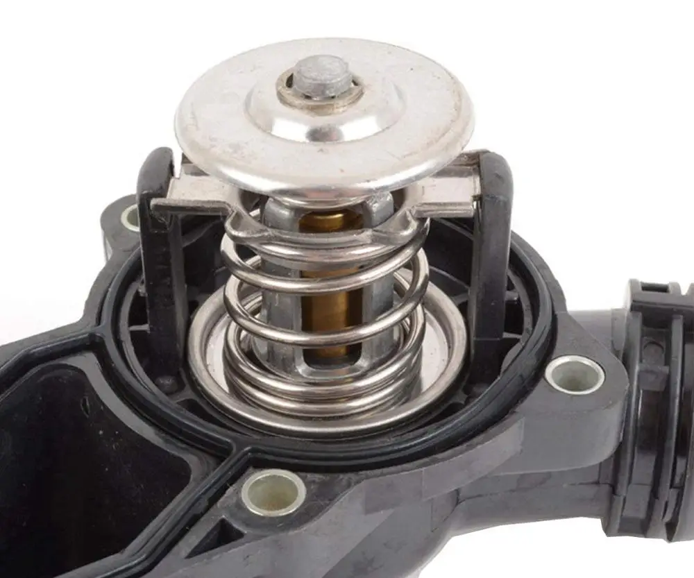 Type Of Engine Thermostat Assembly With Housing For Car Bmw E46 E39 E38