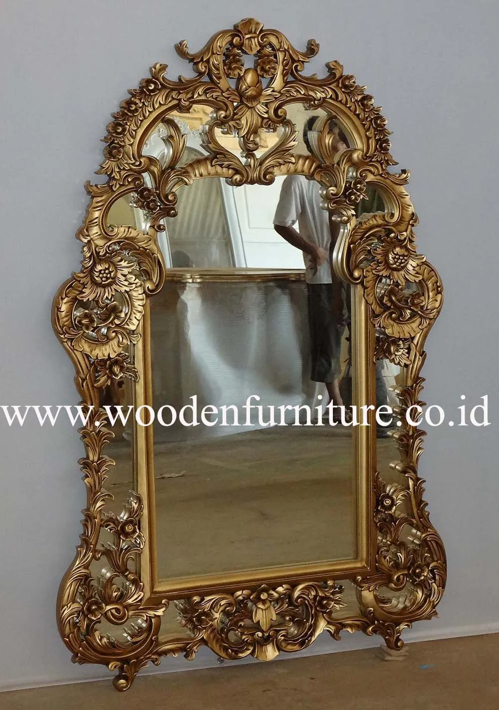 French Style Frame Antique Reproduction Mirror Clic Mahogany French Style Frame Antique Reproduction