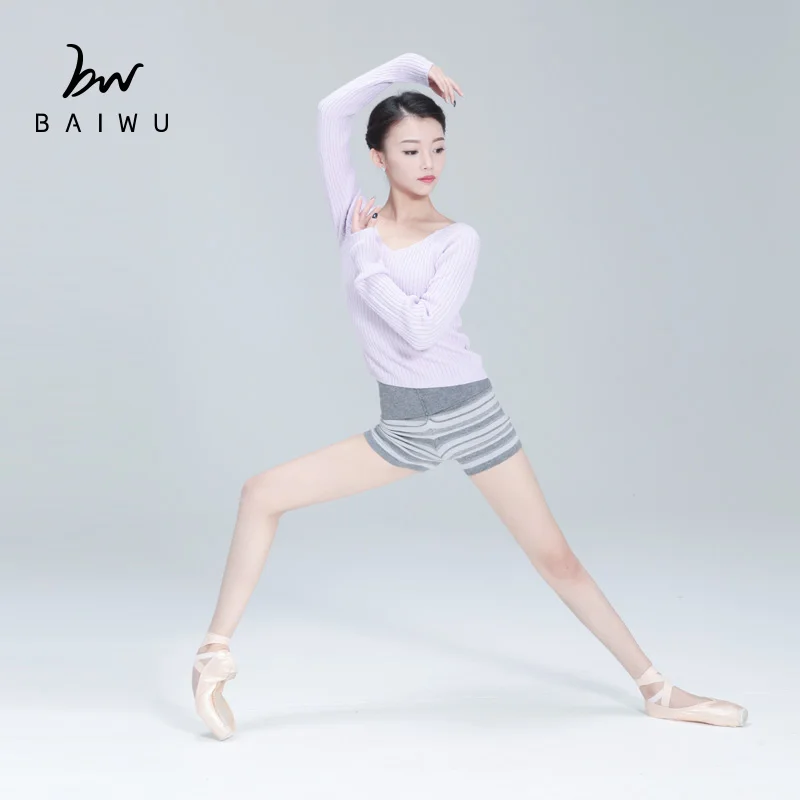 

117146019 Narrow Strip Warm Ups Dancing Training Short Pants