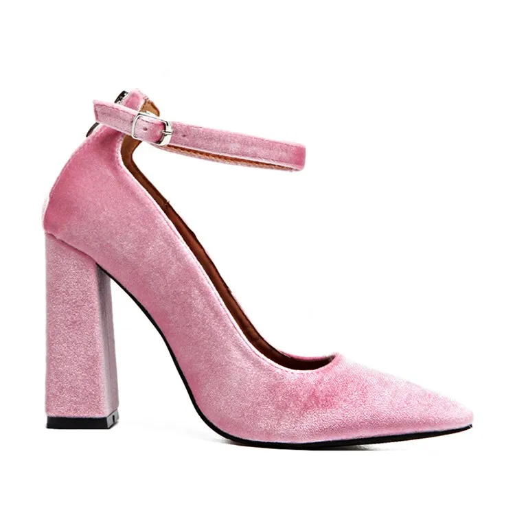 Laatste Comfortabele Dames Roze Zwart Fluwelen Puntschoen Chunky Pompen  Vrouwen Hoge Hakken - Buy Nieuwste Hoge Hak Dames Schoenen,Vrouwen Chunky  Hakken,Spitse Tenen Hoge Hak Vrouwen Pomp Schoenen Product on Alibaba.com