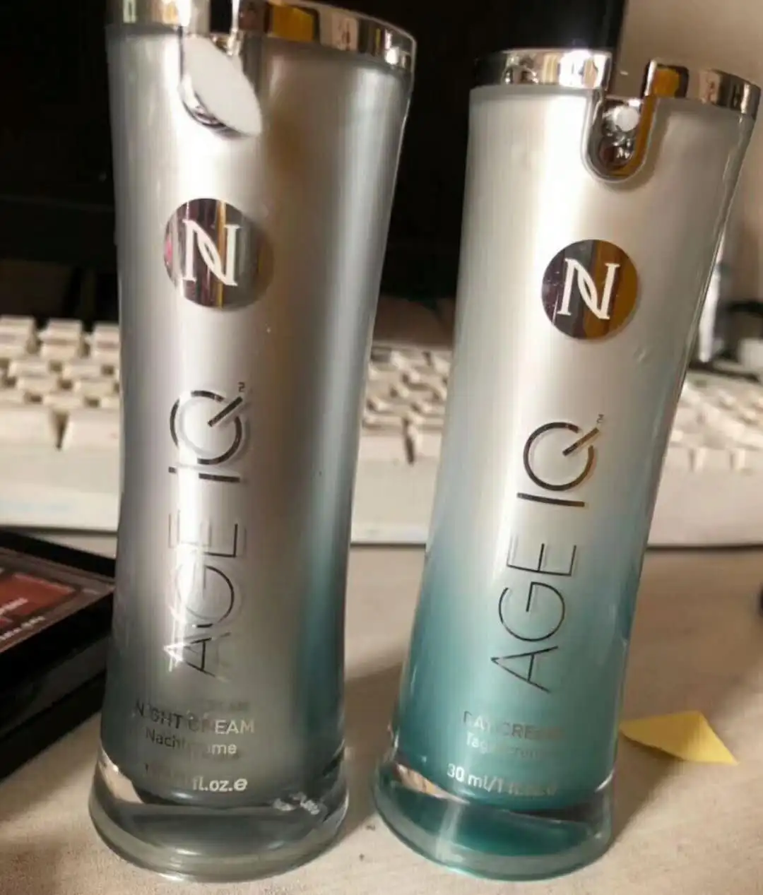 

NERIUM AQE IQ daily day cream set with nachtcreme nerium night serum