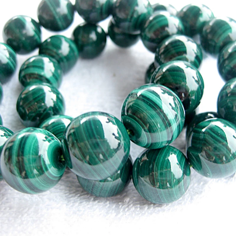 100/% naturel 14 mm une lumière vert émeraude jade ronde Gem Bracelet AAAA