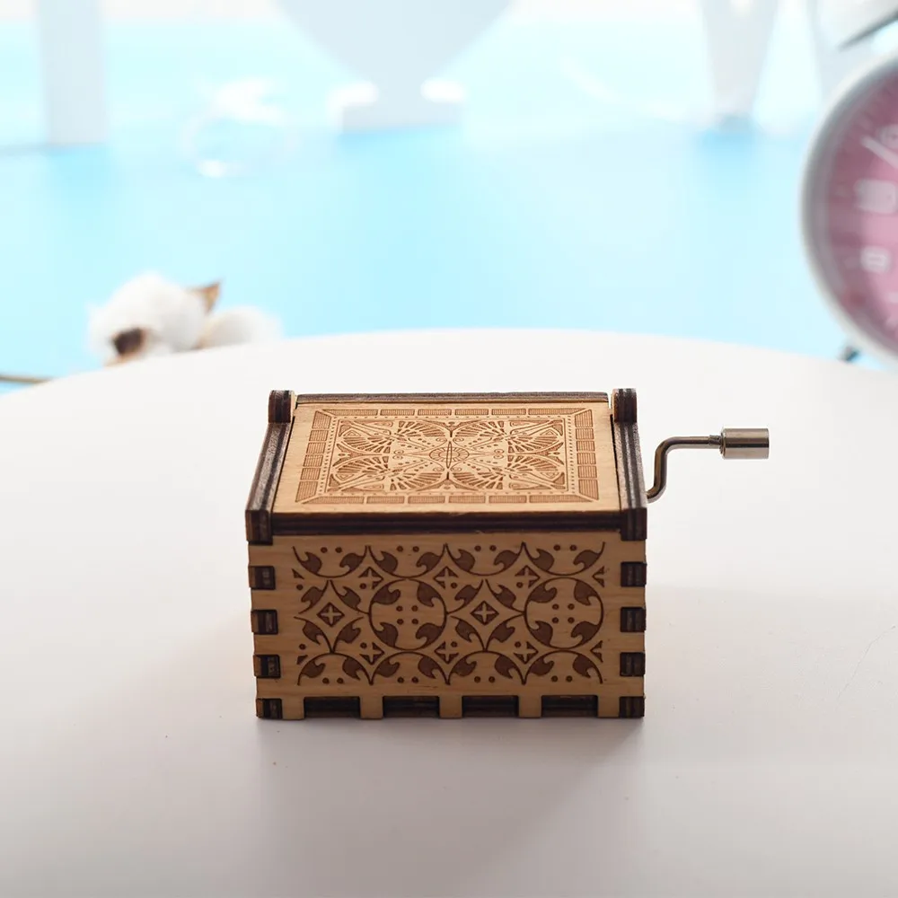 Taizhiyi Hand Music Box For Girlfriend Gift Valentines Day Buy For