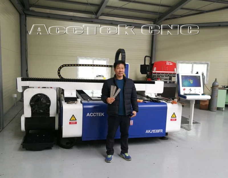 DSP cypcut controller fiber laser cutting machine for stainless steel AKJ1530F 1000w