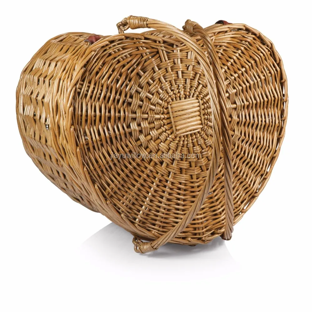 
wholesale heart shape wicker basket with handle, wicker basket made in China  (60505632549)