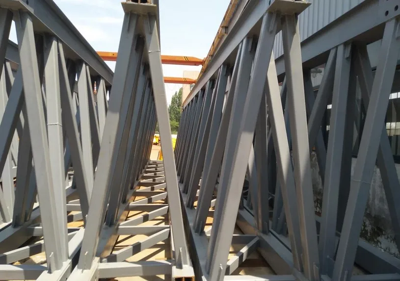 格子梁公路梁启动双台车出售的门式起重机