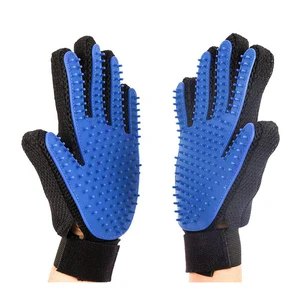 Image of Beautiful cat grooming glove deshedding brush glove for pet