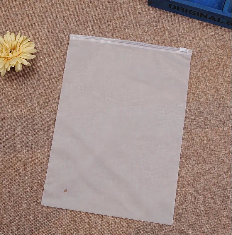 Cheap Zip Lock Style Clear Plastic Clothes Packaging Bags For Shipping