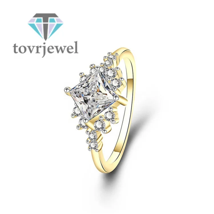

Square AAA Zircon Chic Rings For Women Young Girls Personalized Daily Wear Fashion Rings Gold Color Jewelry Kpop
